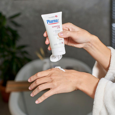 PharmaLine Sensitive Hand & Nail Cream 75ML